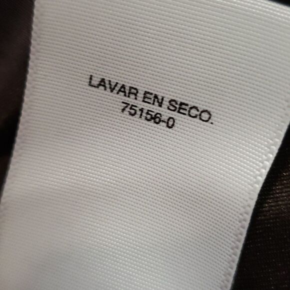 Allen b coat  - Picture 6 of 6